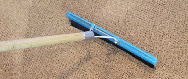 carpet grooming, carpet brush, carpet cleaning,